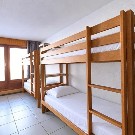 - Inout - 6 Beds Flat N-194